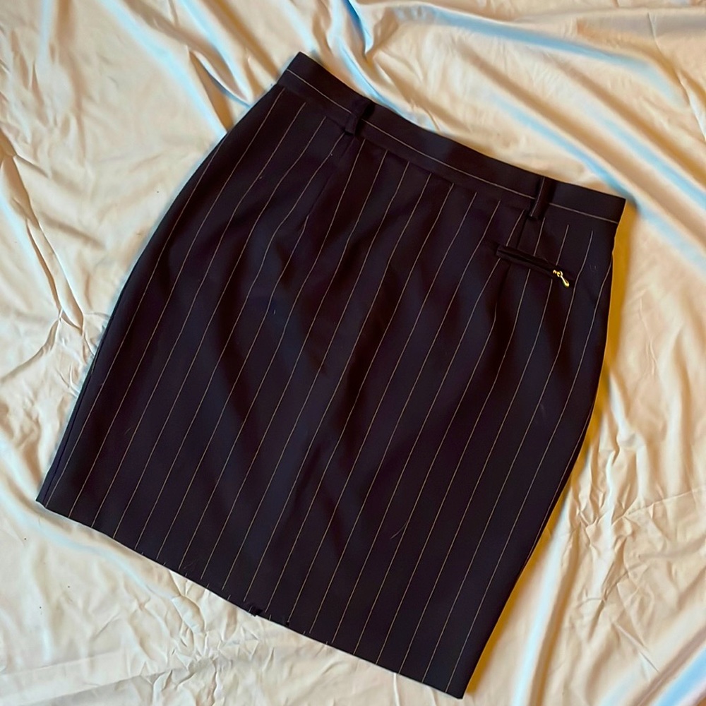 VTG 90s office pinstripe high waisted pencil skirt